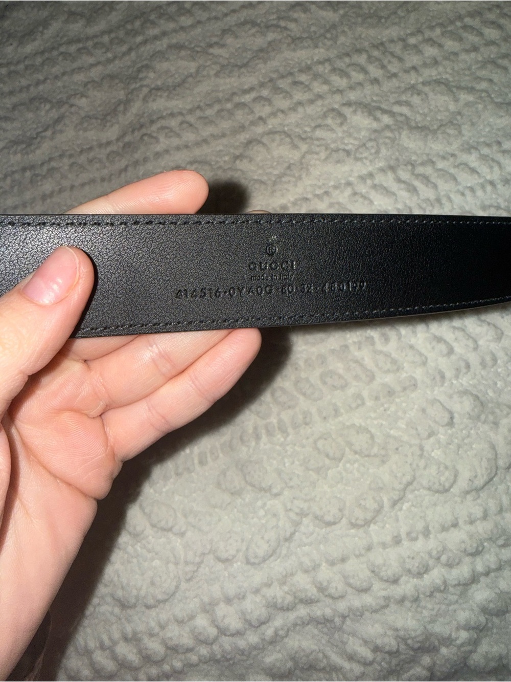 Gucci Black Leather Belt with Gold Double G Logo Buckle - Picture 4 of 5